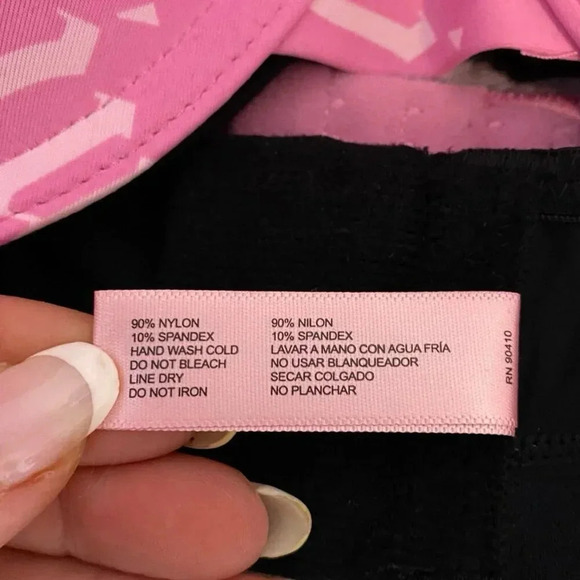 Juicy Couture  Sexy Pink Logo & Solid Black Push-up Bra 2 Piece set Size 42D - Picture 8 of 8
